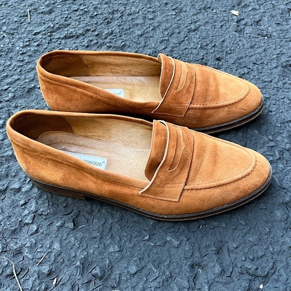 Andre Assous Shoes - Vintage Andre Assous Caramel Nubuck Leather Penny Loafers, Made in Italy, Size 9